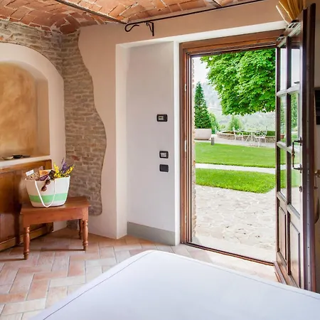 Relais Montemarino Hotel Borgomale