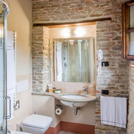 מלון Relais Montemarino 3*