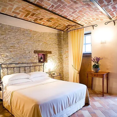Relais Montemarino Borgomale