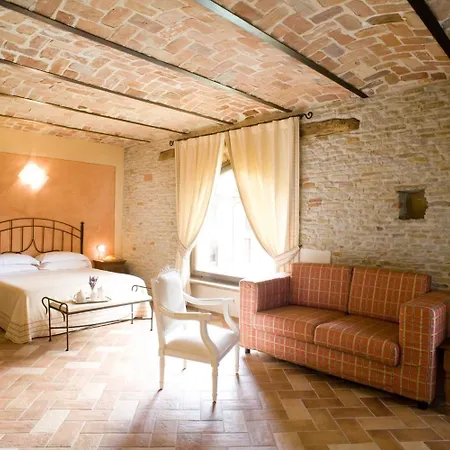 Relais Montemarino Borgomale