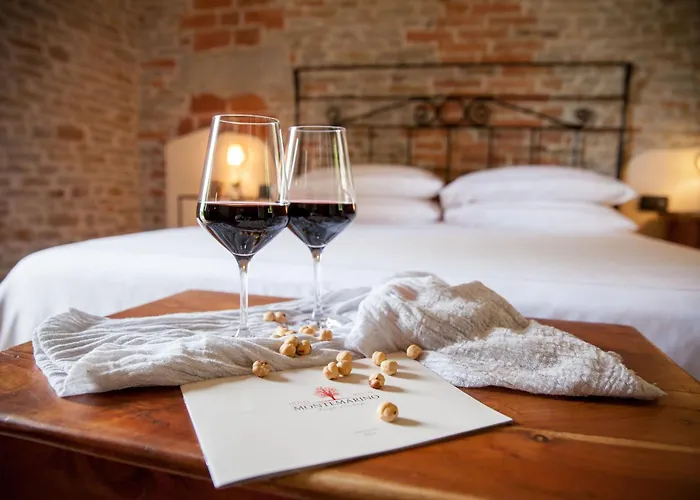 Relais Montemarino Hotel Borgomale