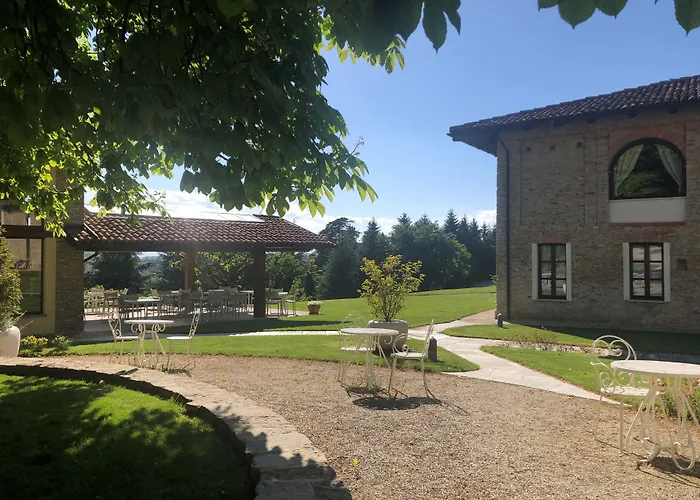 Relais Montemarino 3* Borgomale